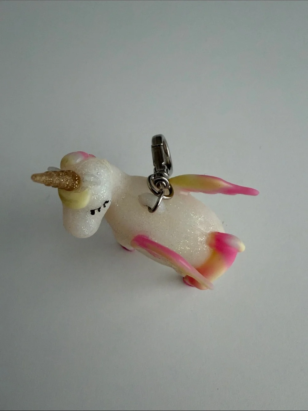 Bath & Body Works - Full Unicorn - Hand Sanitizer Holder - Glitter - Rainbow
